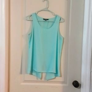 ⁉️☃️5 for $12☃️⁉️... Split Back Tank